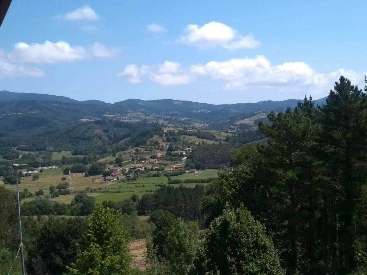 Ferienwohnung En La Colina 2 Montanealde Gamiz-Fika Exterior foto